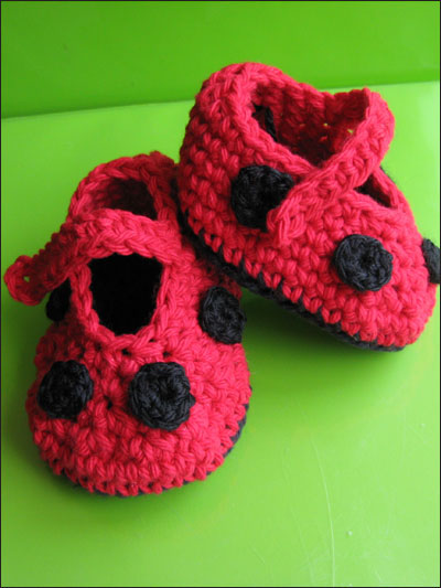 Easy Crocheted Baby Booties on Baby Ladybug Mary Jane Booties