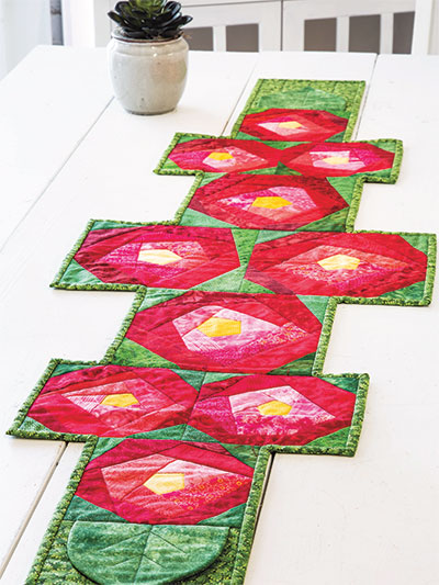 Rose Garden Table Runner Quilt Pattern